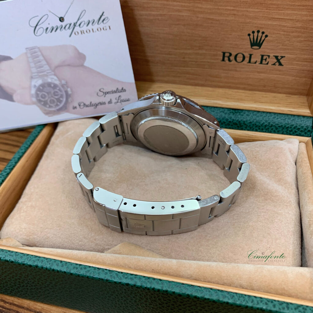 Rolex Submariner Date 16800 1984 40mm Usato Oyster Acciaio Ghiera Nera Secondo Polso