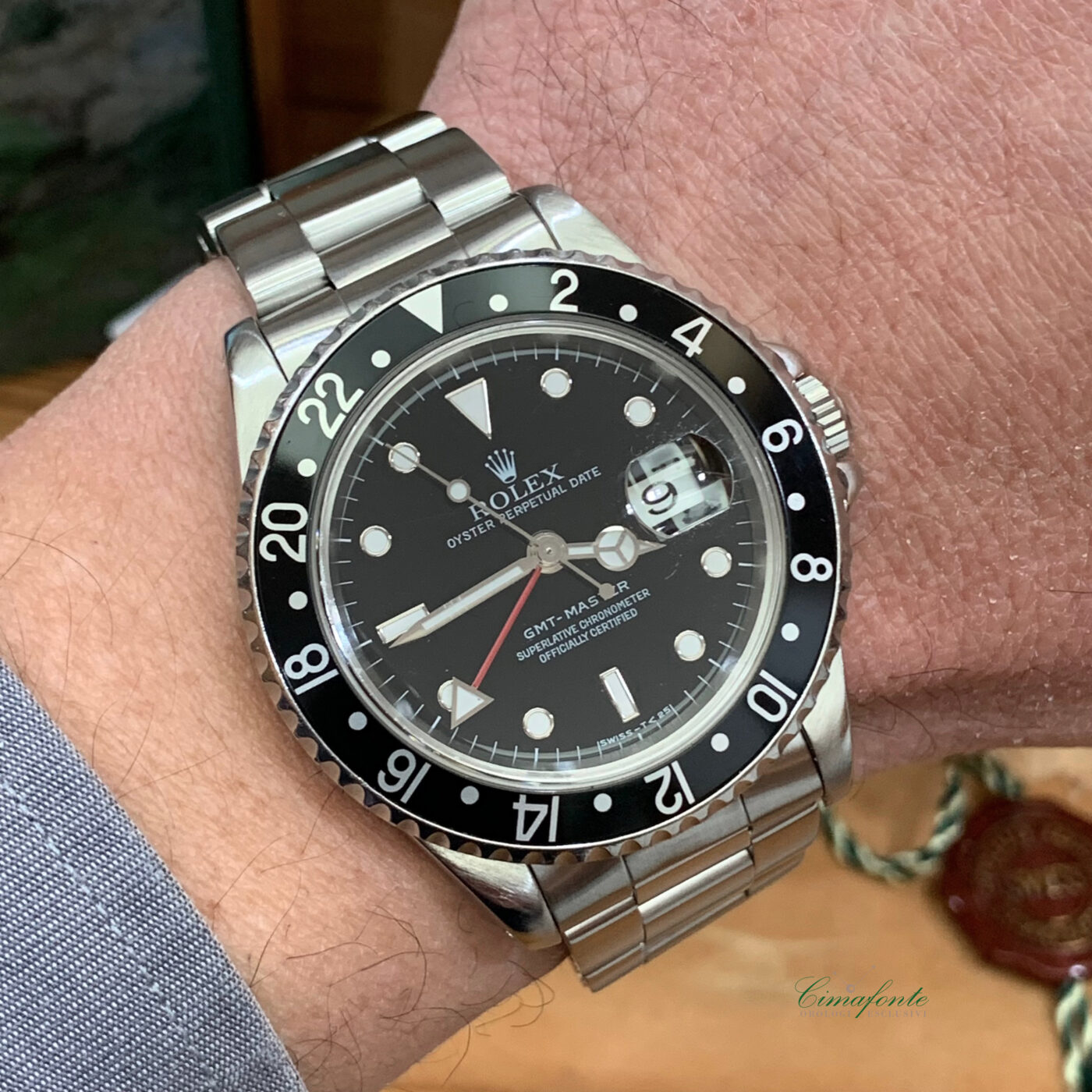 Rolex Gmt Master 16700 40mm T1997 usato oyster acciaio Ghiera Nera Secondo Polso